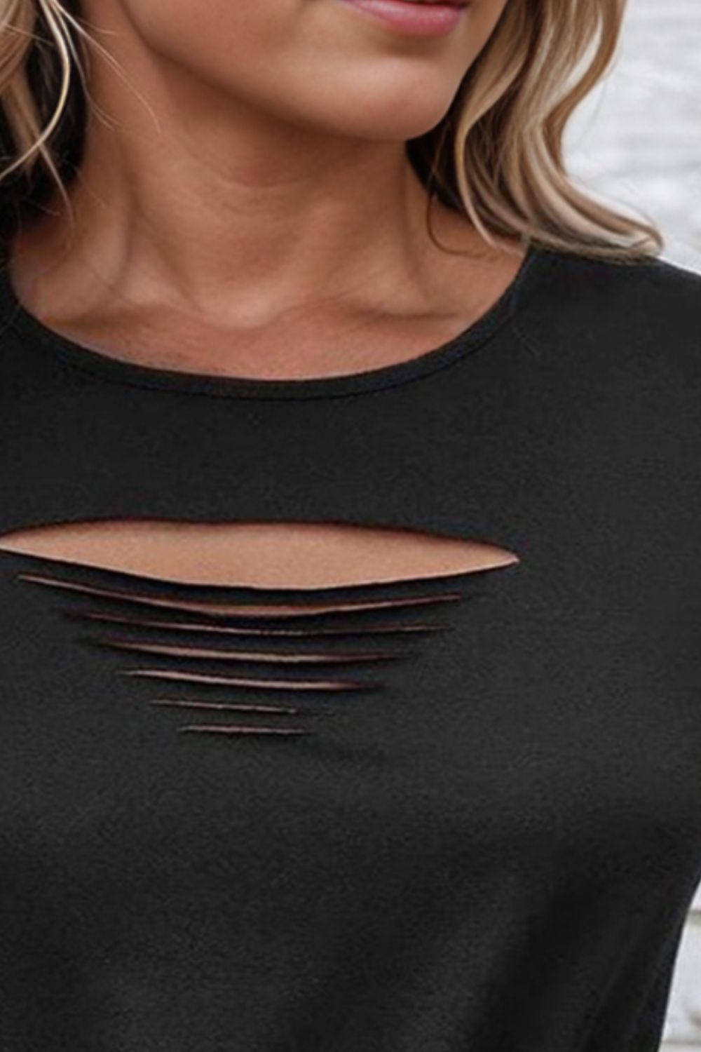 Twisted Tank mit Rundhalsausschnitt und Cut-out