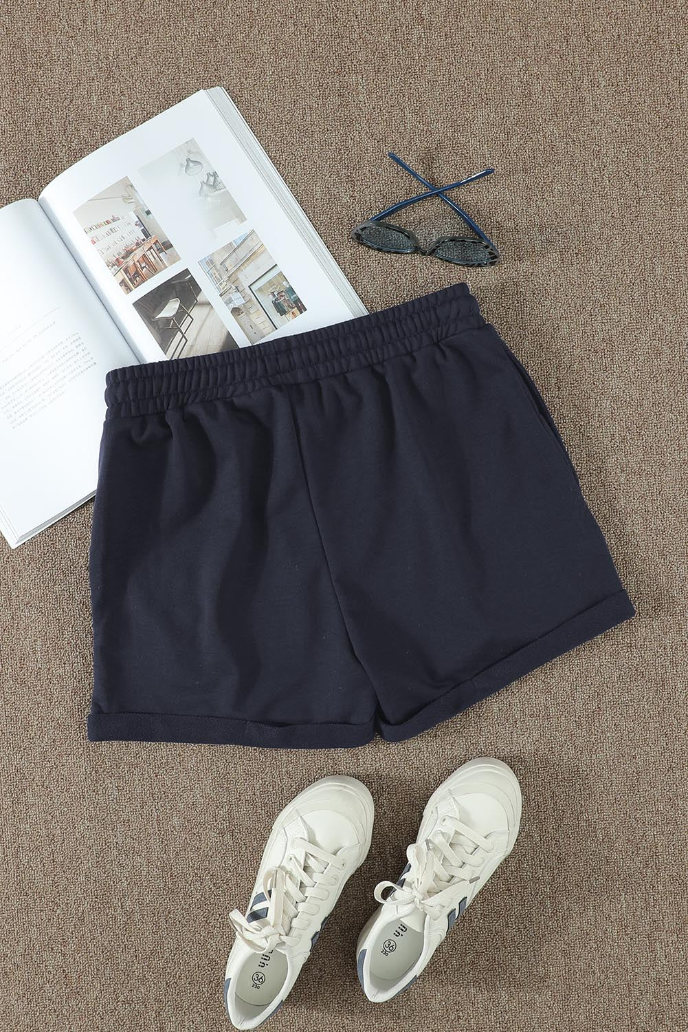 Shorts mit Bündchen und Kordelzug in der Taille