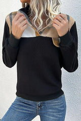 Kariertes, geripptes Sweatshirt mit Vierteldruckknopf