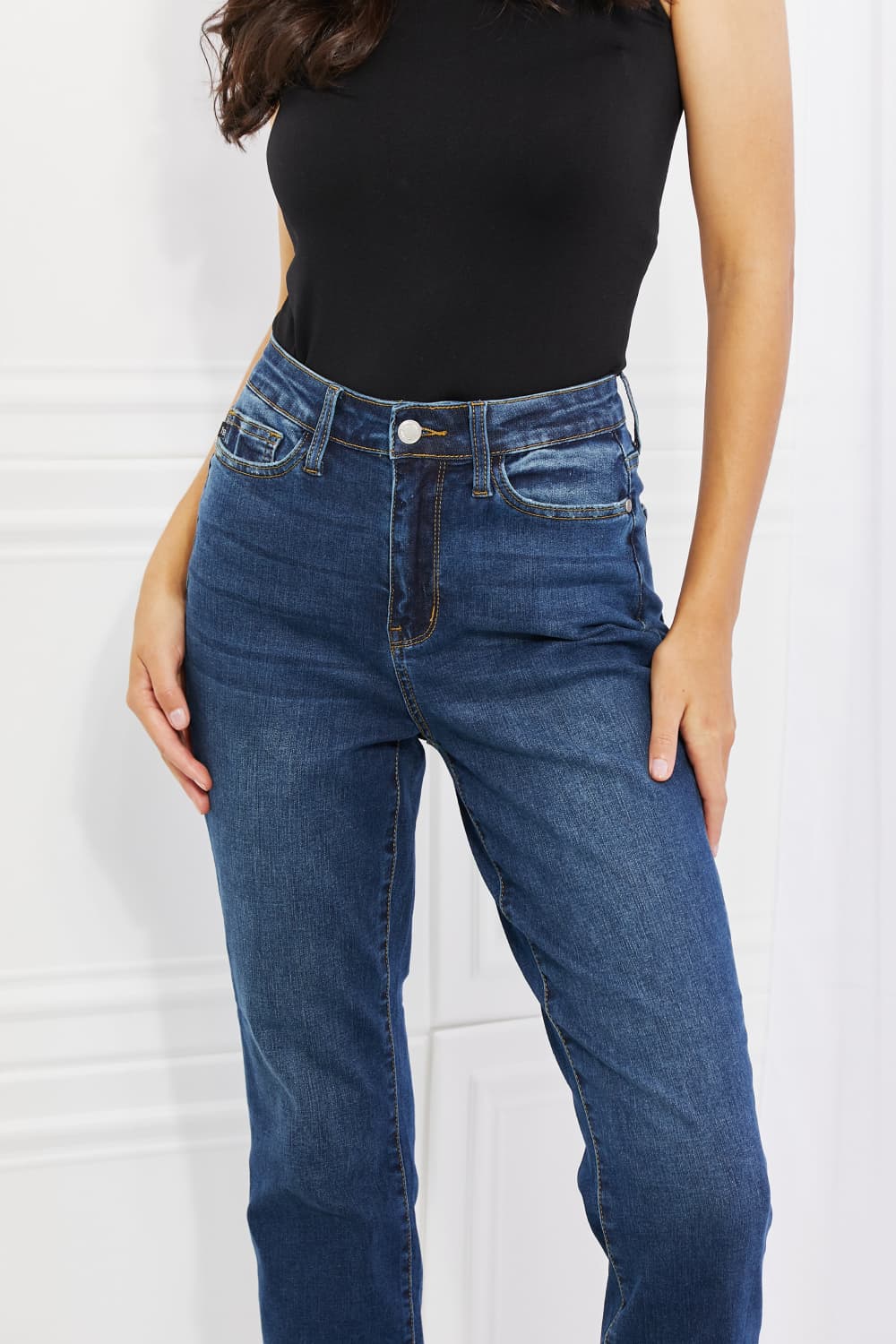 Jean boyfriend taille haute Judy Blue Crystal pleine grandeur