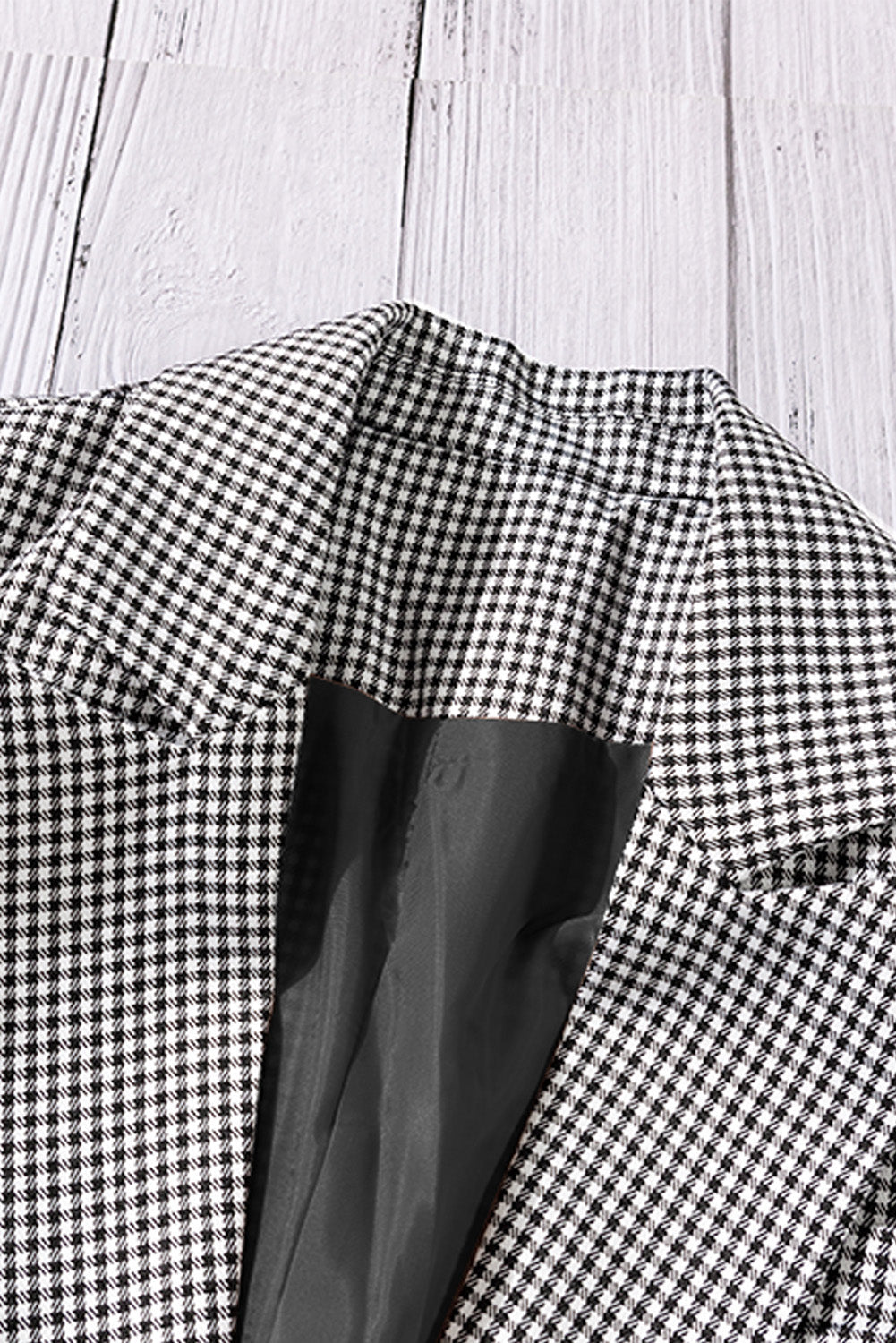 Blazer à carreaux avec col à revers et poignets boutonnés