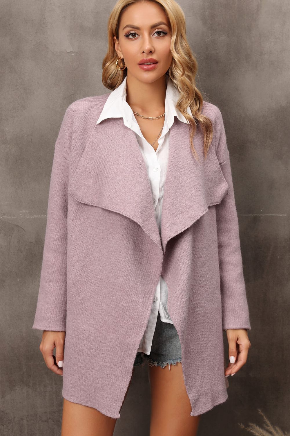 Langer Cardigan mit Wasserfallkragen und Seitentaschen