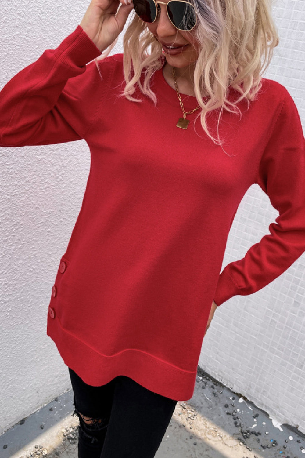 Pullover mit Rundhalsausschnitt und überschnittenen Schultern