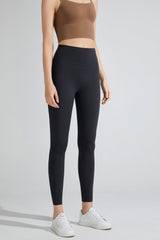 Atmungsaktive Sport-Leggings mit hoher Taille