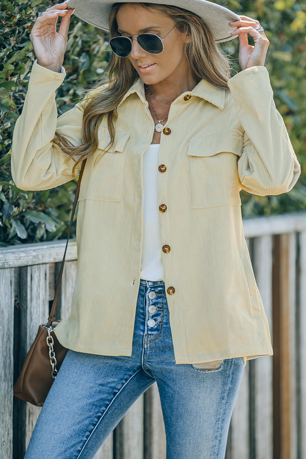 Chemise texturée côtelée à boutons et poches