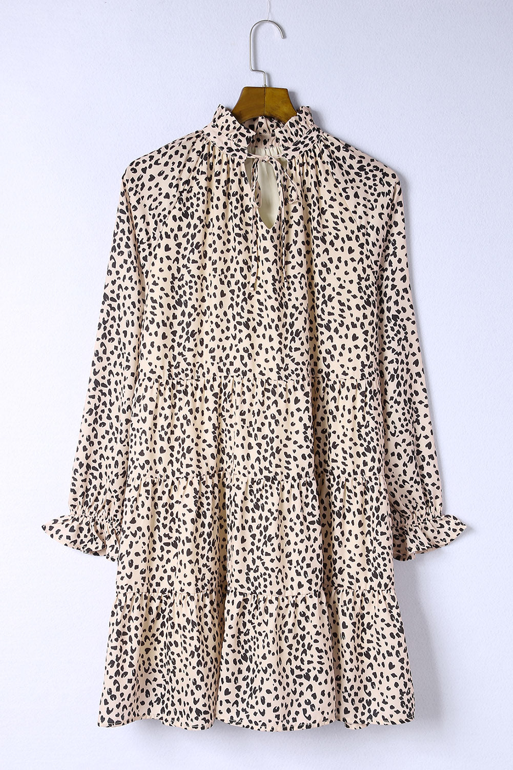 Robe imprimée à volants et col noué