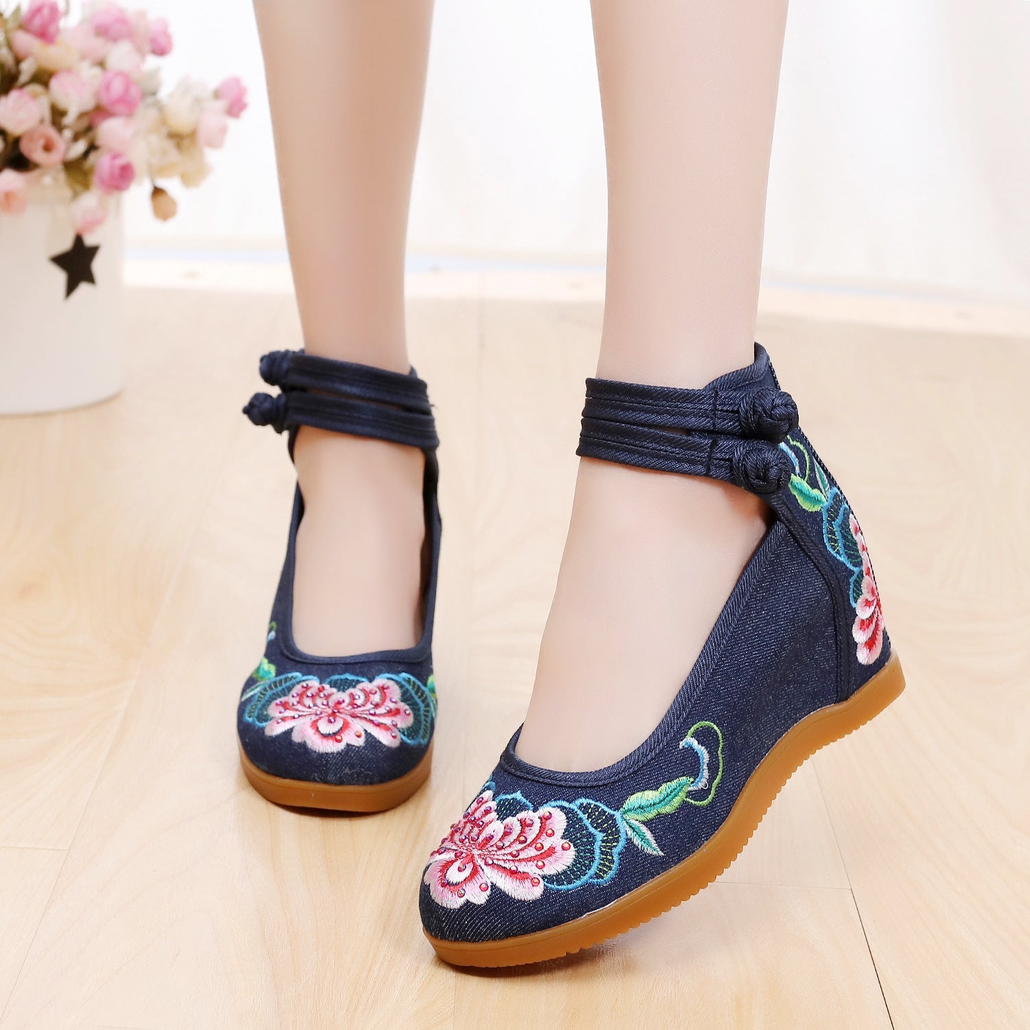 Women's Buckle Height Increasing Insole Bridal High