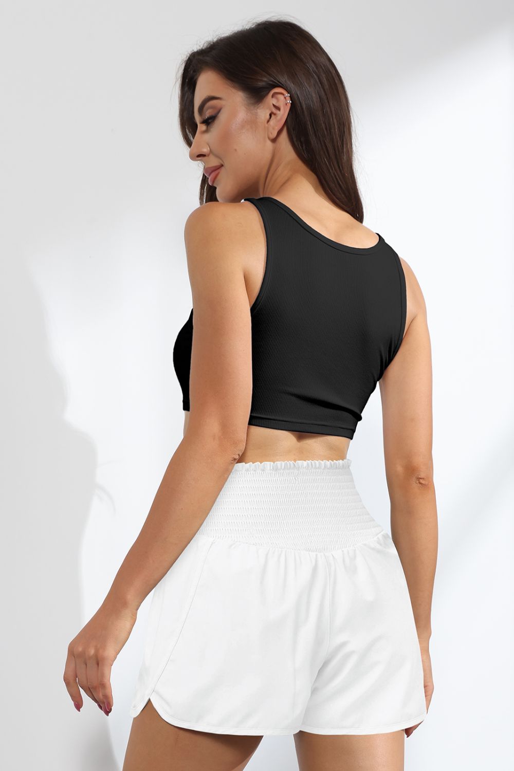 Shorts mit gesmoktem Paperbag-Bund