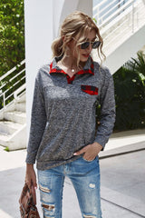 Sweatshirt mit kariertem Kragen und Kontrast
