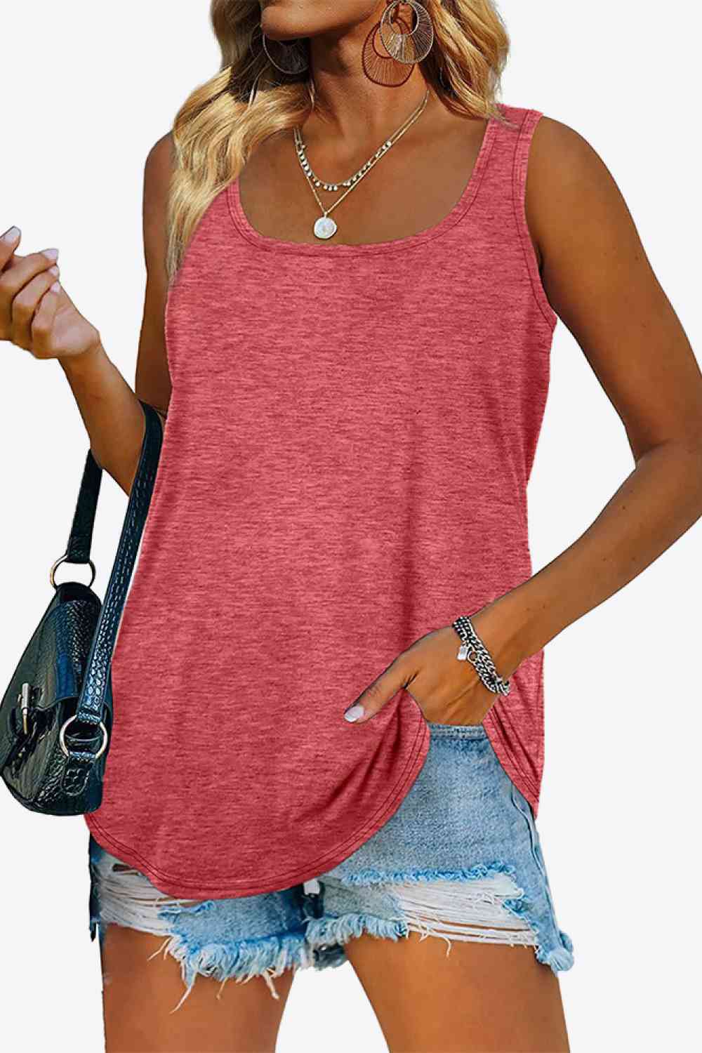 Tanktop mit abgerundetem Saum und quadratischem Ausschnitt