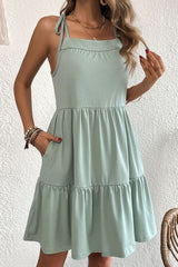 Robe à volants et épaules nouées avec poches