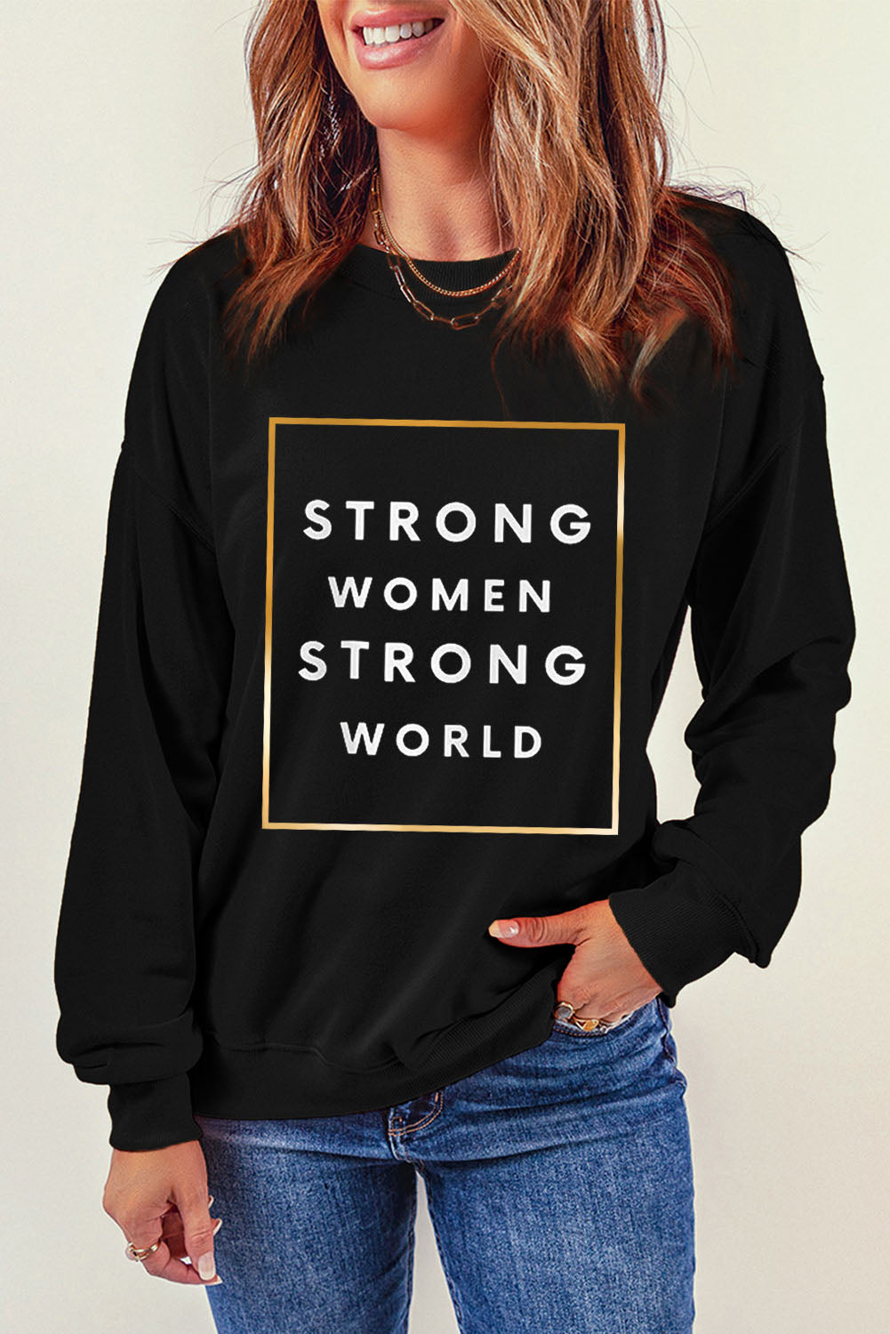 STRONG STRONG WORLD Sweatshirt mit überschnittener Schulter und Grafik