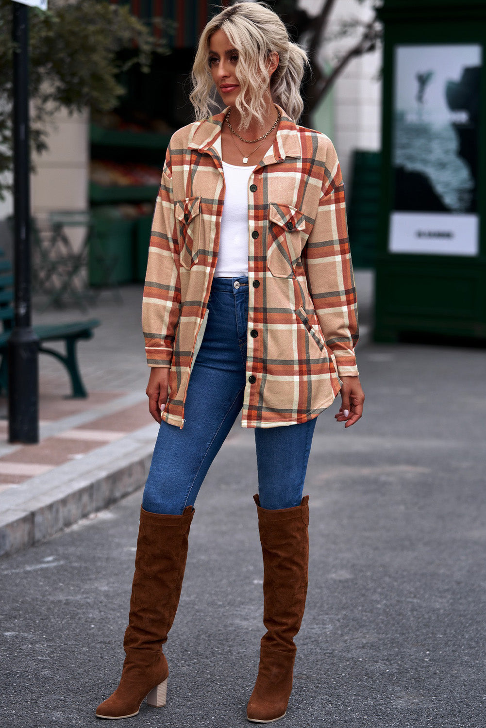 Veste boutonnée à carreaux avec poches poitrine