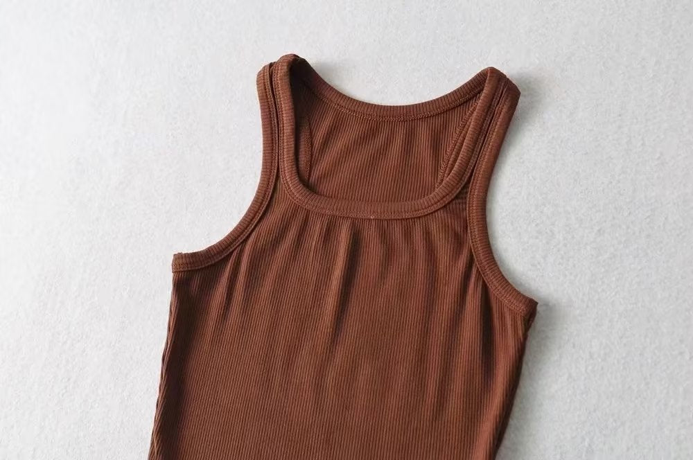 Wooden Ear Hem Square Collar Slimming Small Vest Close
