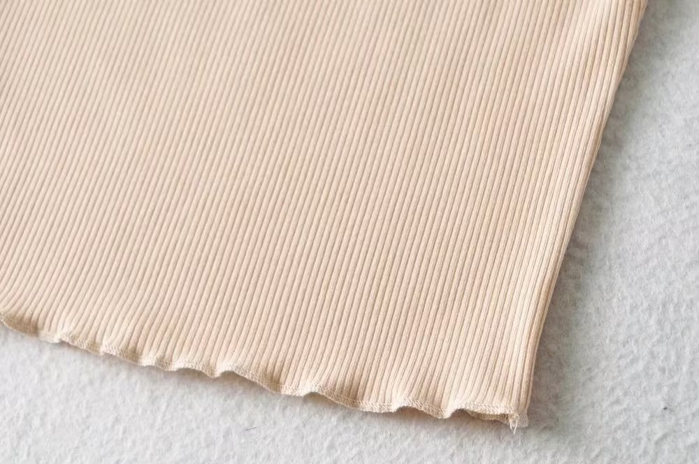 Wooden Ear Hem Square Collar Slimming Small Vest Close