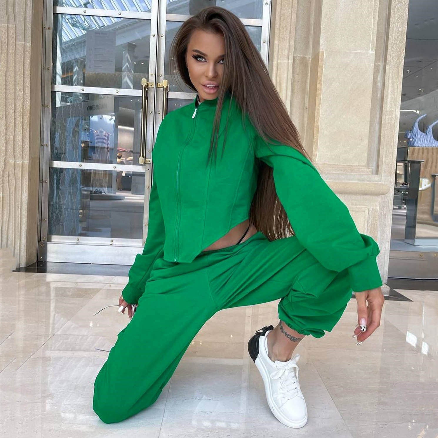 Fall Casual Sweatshirt Outfit round Neck Zipper Top Cutout Loose Sweatpants Two Piece Set