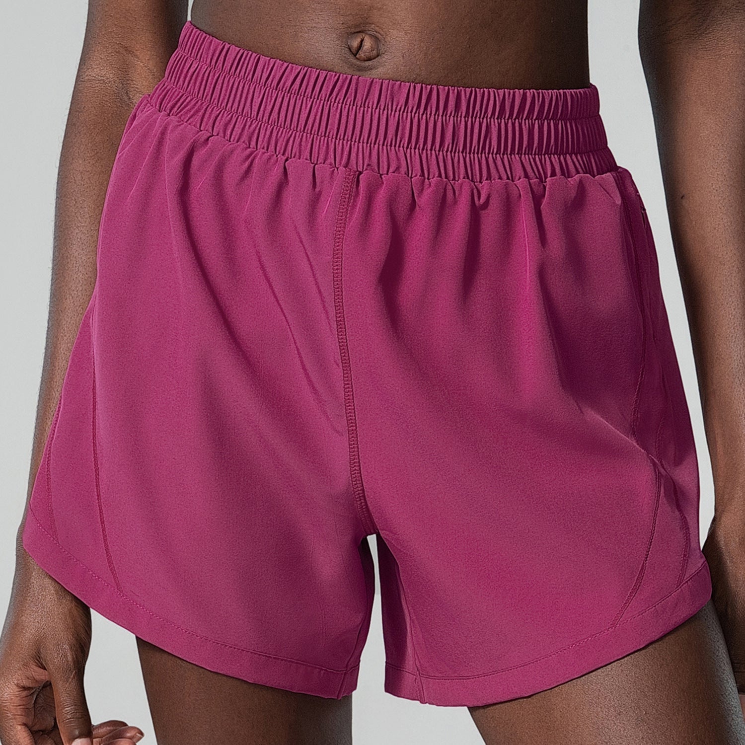 Hidden Pocket Loose Sports Shorts Faux Two Piece Woven Yoga Fitness Shorts