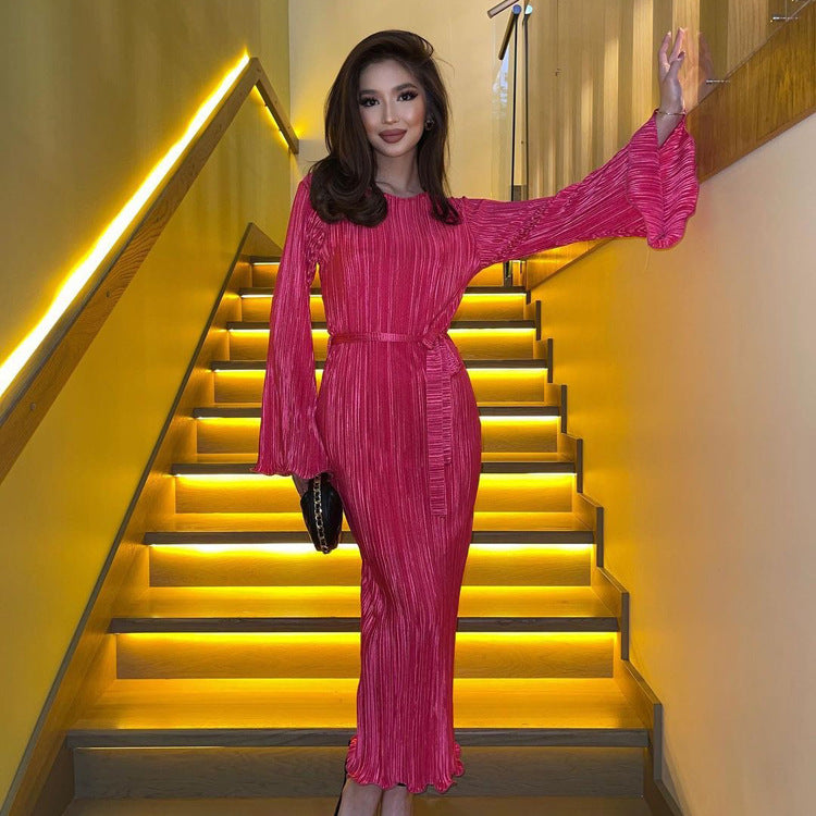 Robe à col rond, manches longues, corne nouée, longue robe plissée