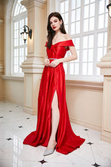 Robe de cocktail rouge à épaules dénudées et grande fente, robe de demoiselle d'honneur
