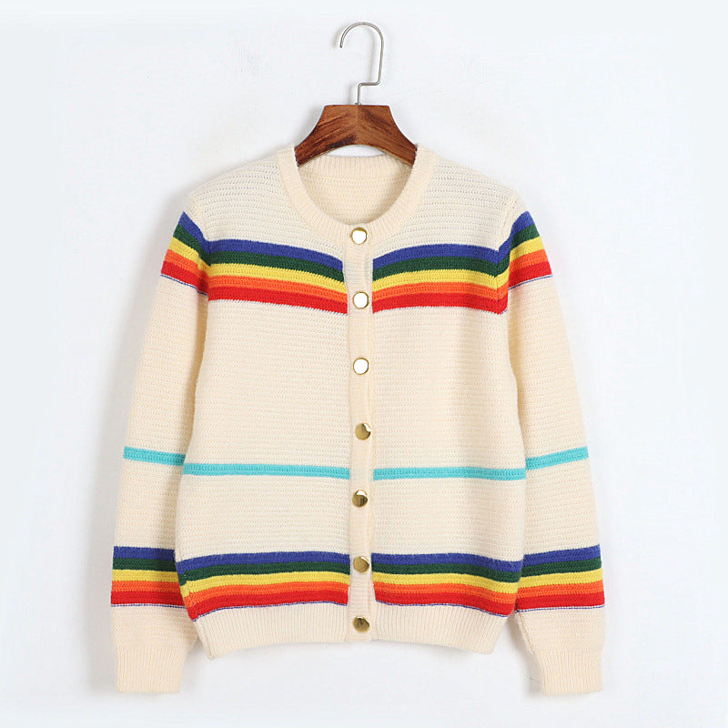 Dicker Jacquardpullover mit Regenbogenstreifen und lockerer Strickjacke