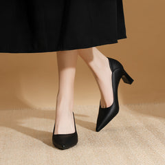 Women's French Style Temperament Commuter Soft Black