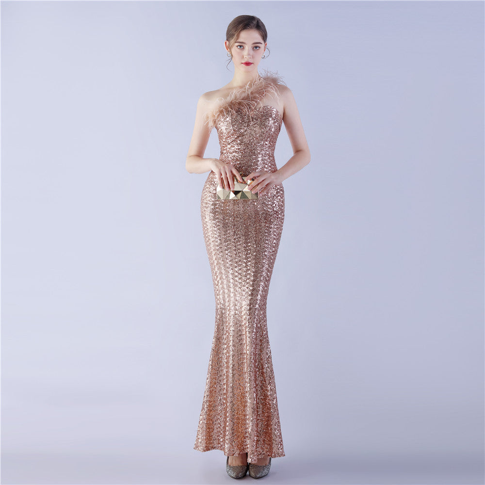 Craft Order – Abendkleid mit Straußenfedern, einer Schulter, diagonalem Kragen, hoher Dichte und Pailletten