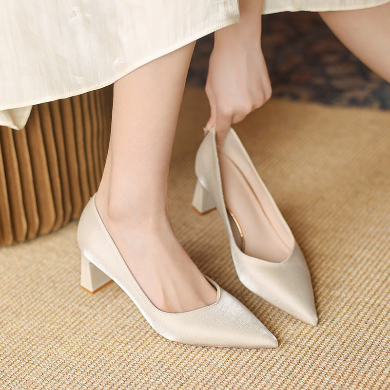 Handgefertigte High Heels mit quadratischer Zehenpartie für Damen