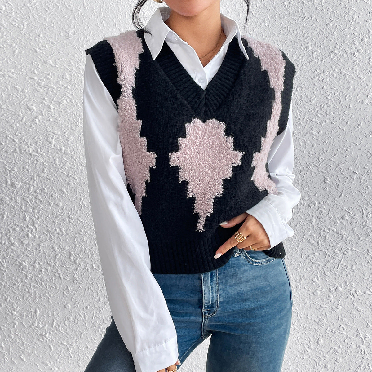 Simple Color Contrast Patchwork Diamond Lattice Pullover Vest Knitted