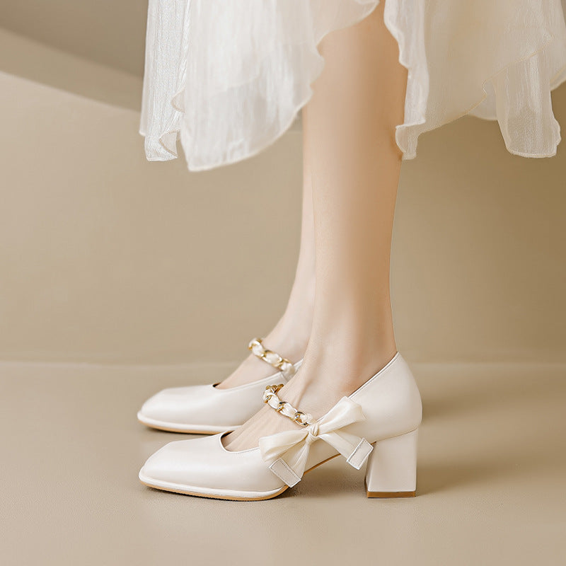 Escarpins à talons épais et bas style classique Jane pour femmes