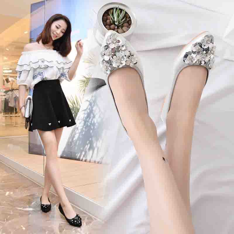 Casual Flats Shallow Mouth Rhinestone Egg