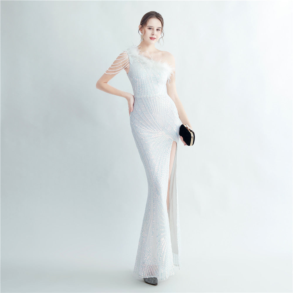 High-Density-Laminierung Pailletten Handwerk Auftrag Straußenhaar Perlen Schräge Schulter High-End-Abendkleid