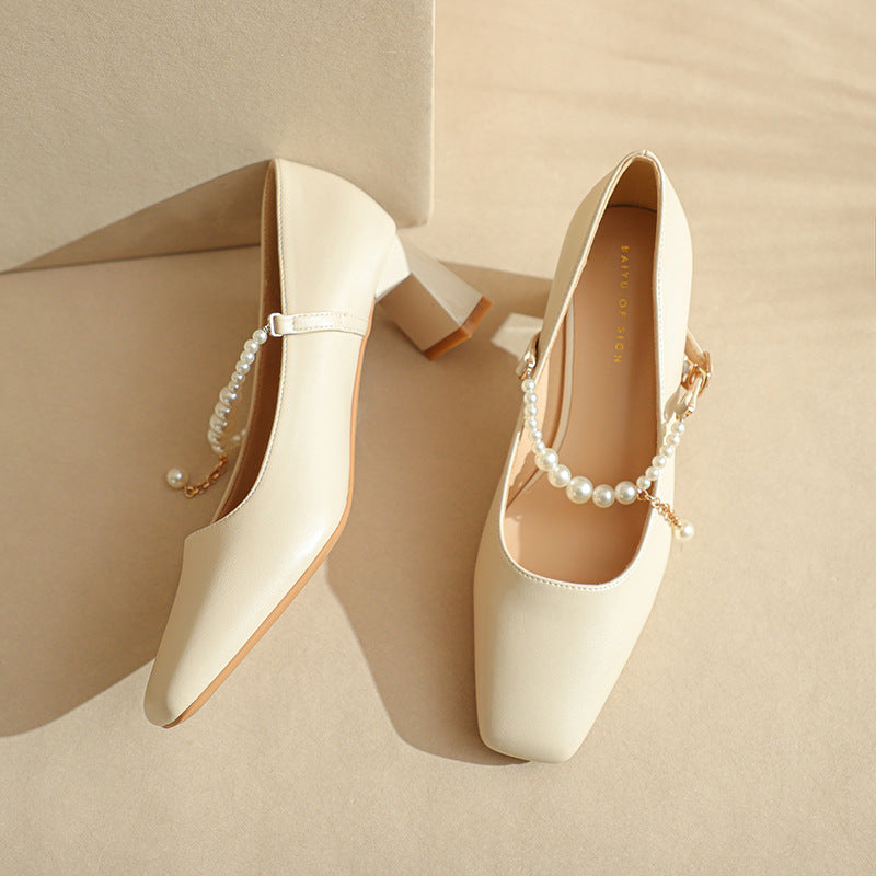 Graceful Women's Pearl Strap Simple Four Men's Shoes