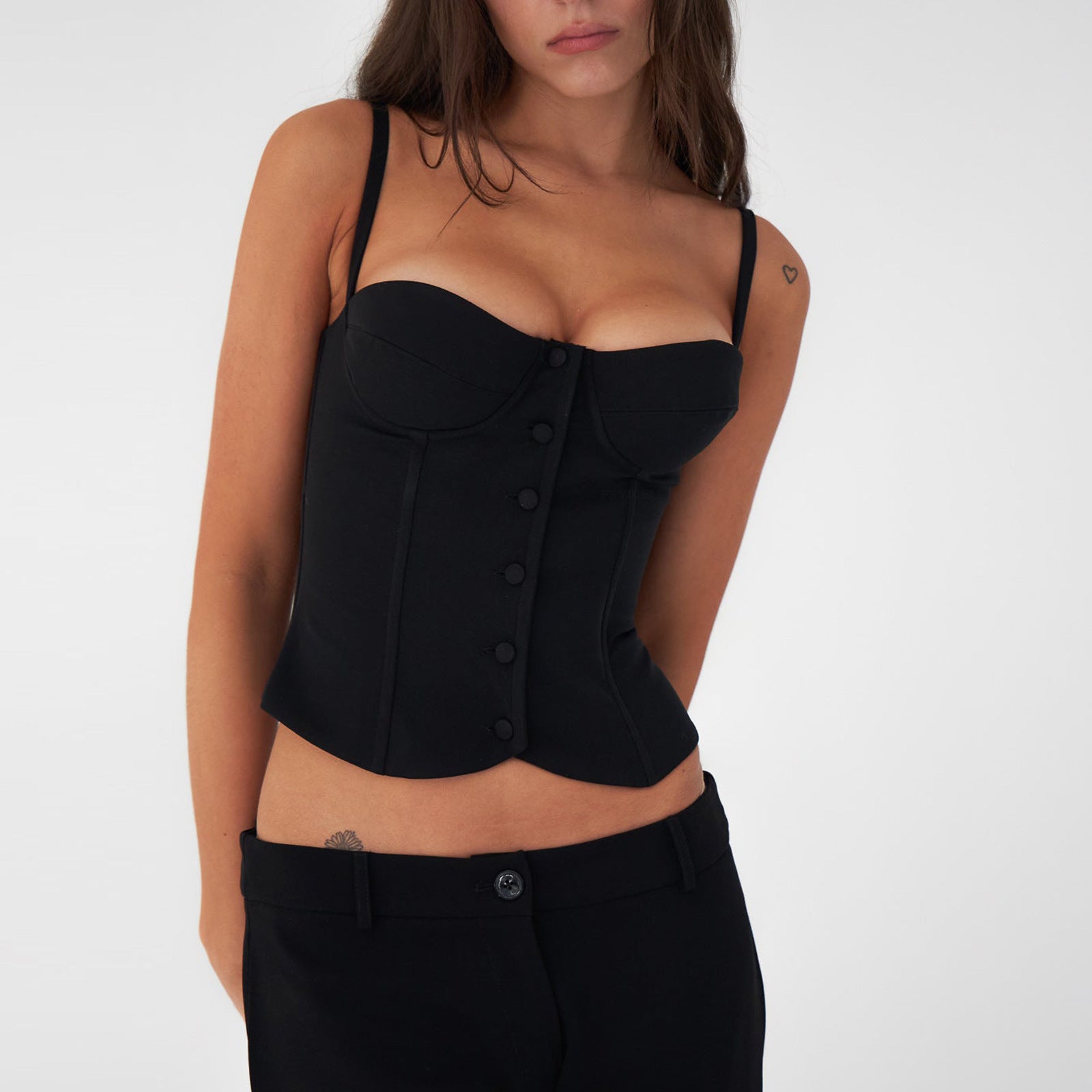 Einfarbiges, ärmelloses, eng anliegendes Camisole-Oberteil