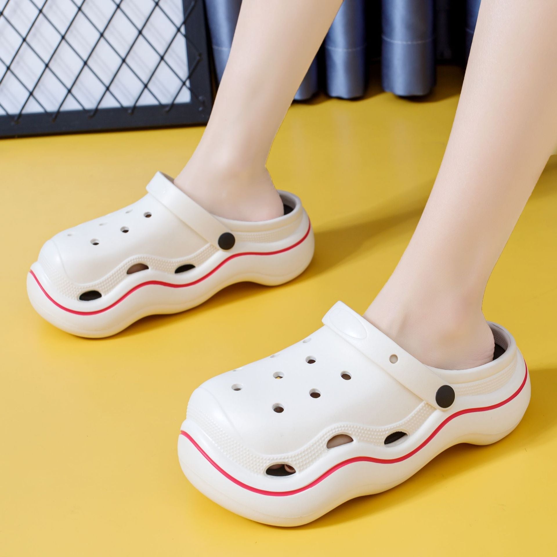 Women's Bottom Outer Wear Closed Toe Half