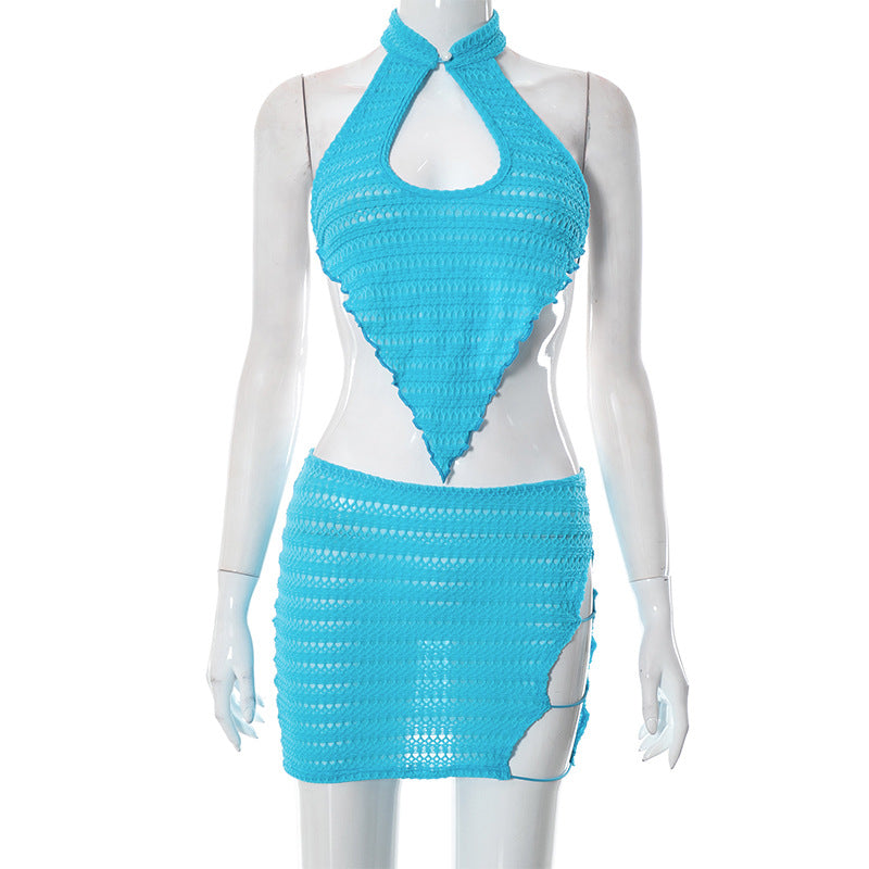 Ensemble de tricot sans manches avec jupe et gilet licou