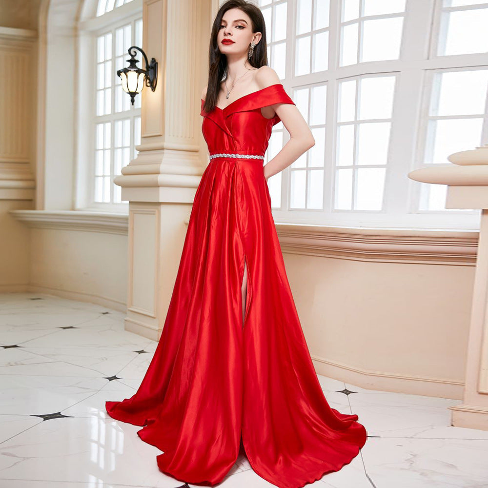 Robe de cocktail rouge à épaules dénudées et grande fente, robe de demoiselle d'honneur