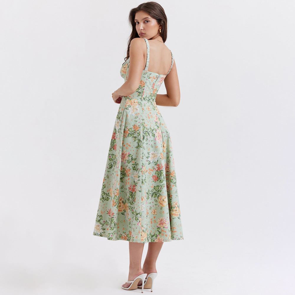 Florales Slip-Kleid, rückenfrei, geschlitzt, mittellang, Urlaubskleid