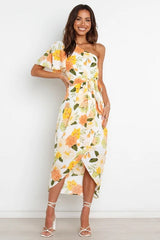 Bedrucktes, asymmetrisches Kleid mit Schnürung