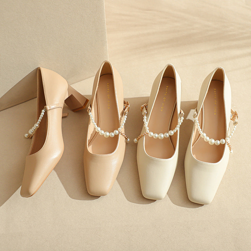 Graceful Women's Pearl Strap Simple Four Men's Shoes