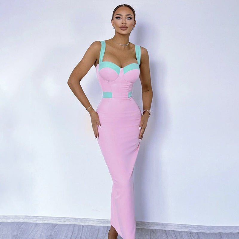 Robe longue bandage rose et verte, coupe ajustée, couleurs contrastées