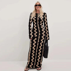 Round Neck Wave Striped Contrast Color Bell Sleeve Woolen Maxi Dress