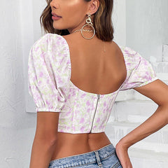 T-shirt imprimé en mousseline de soie avec corset et anneau en acier