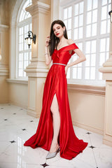 Robe de cocktail rouge à épaules dénudées et grande fente, robe de demoiselle d'honneur