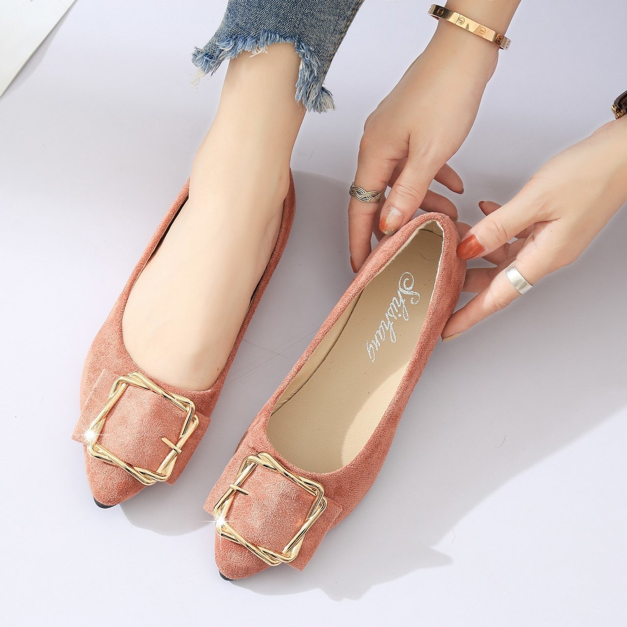 Women's Spring Pointed Low-cut Flat Metal Buckle