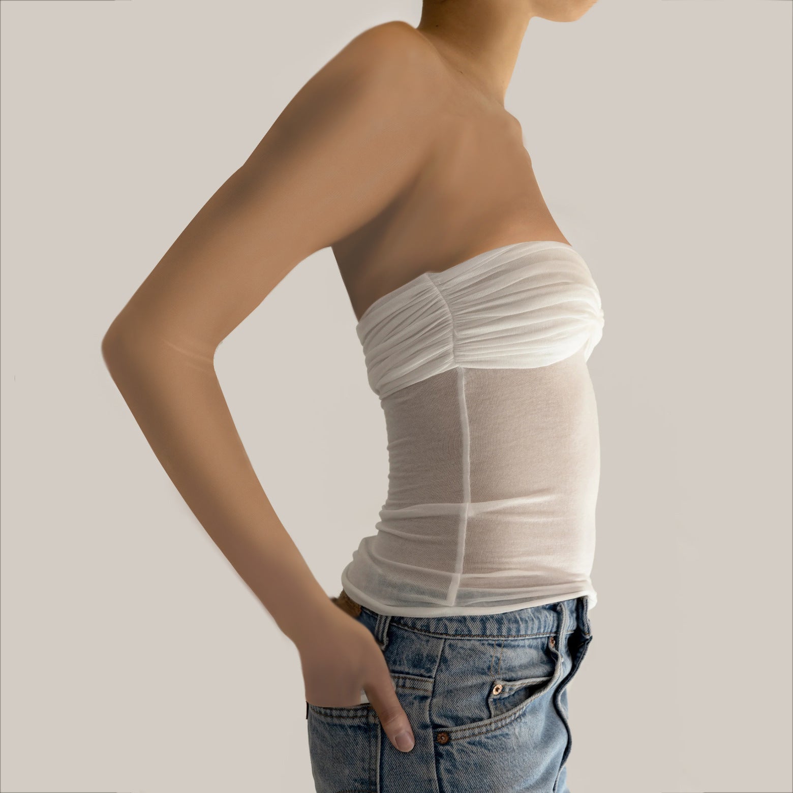 Haut tube fin et léger coupe slim