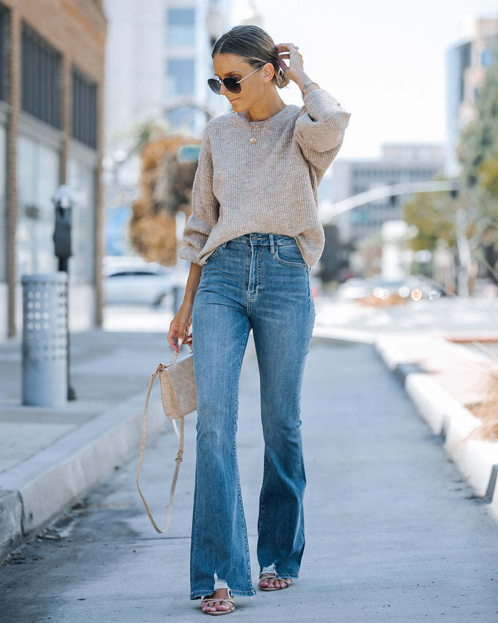 Pantalon évasé déchiré taille haute en jean