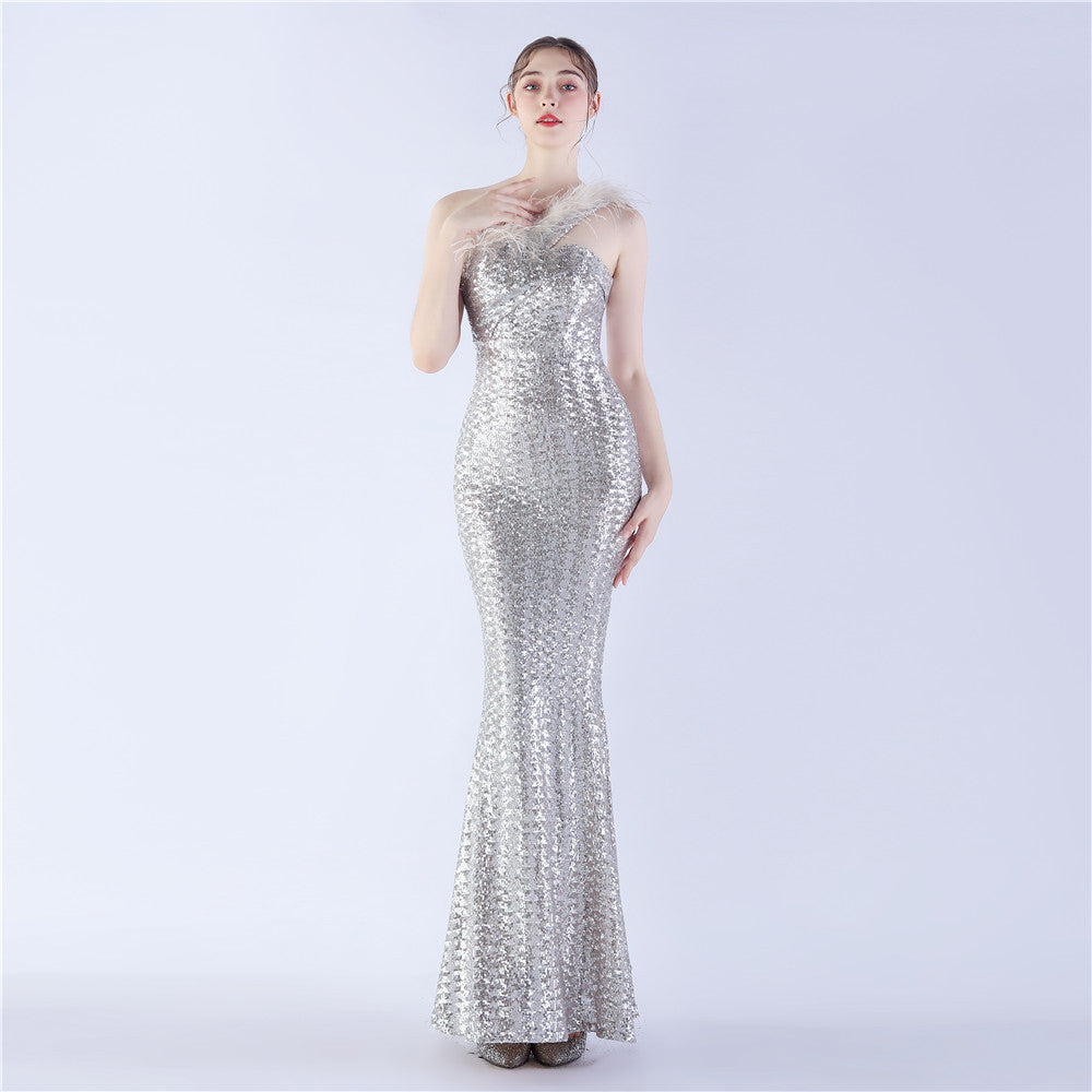 Craft Order – Abendkleid mit Straußenfedern, einer Schulter, diagonalem Kragen, hoher Dichte und Pailletten