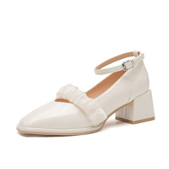 Chaussures basses à bout carré et vernis style fée pour femmes
