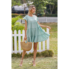 Robe courte et fraîche à manches en feuille de lotus et col rond