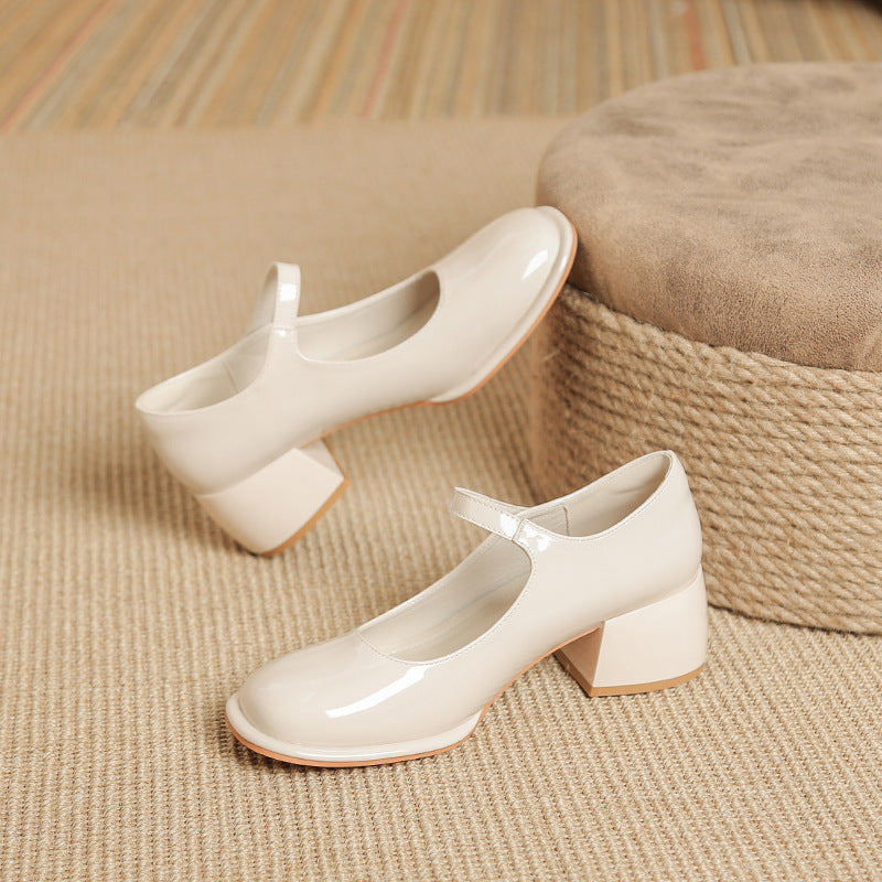 Mot de printemps avec décoration velcro carré